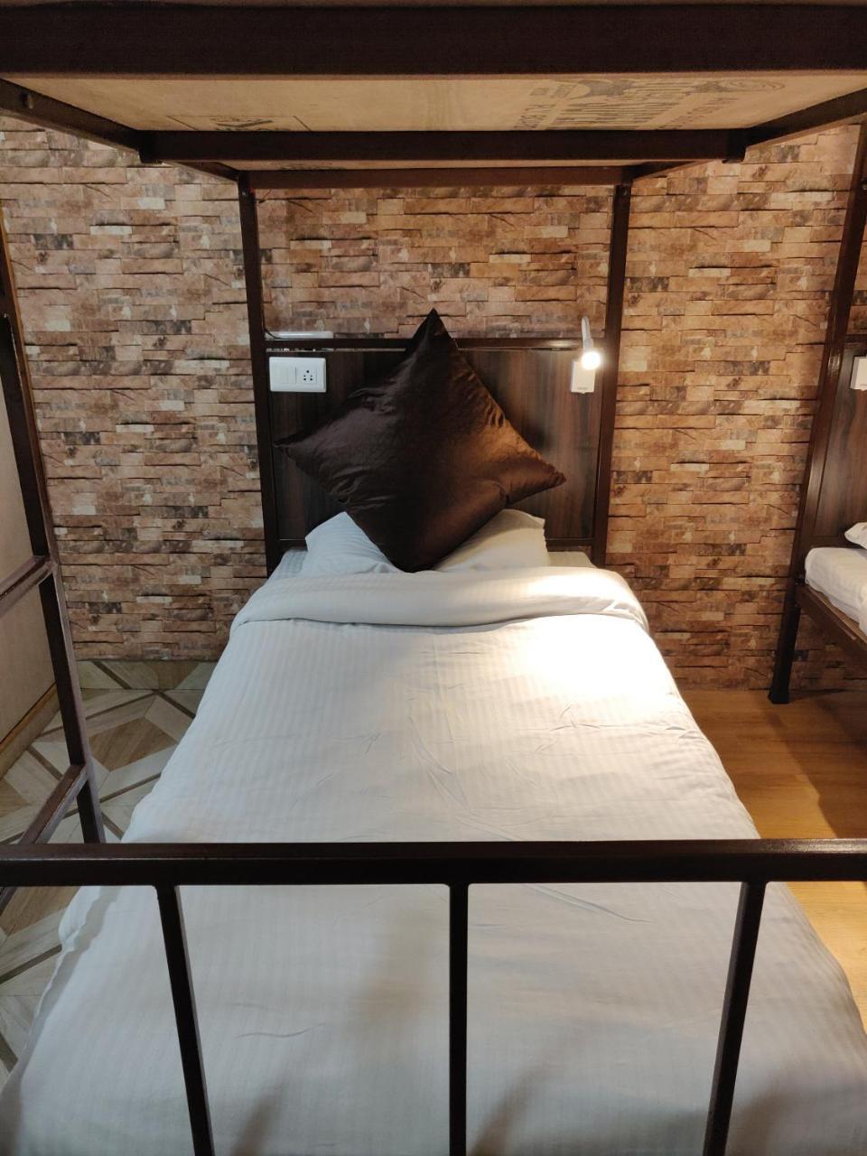 Hotel Walisons Resorts Srīnagar Kültér fotó